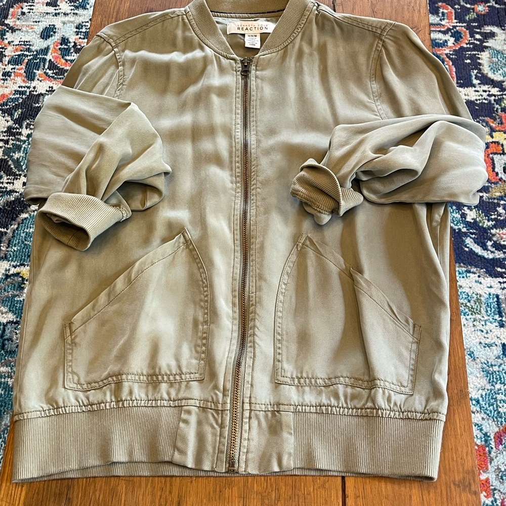 Kenneth Cole green jacket